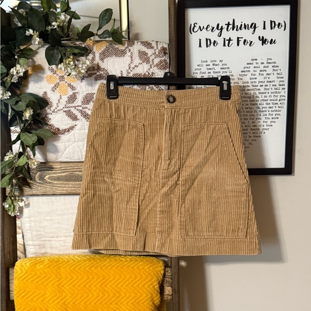 H&M Tan Corduroy Skirt